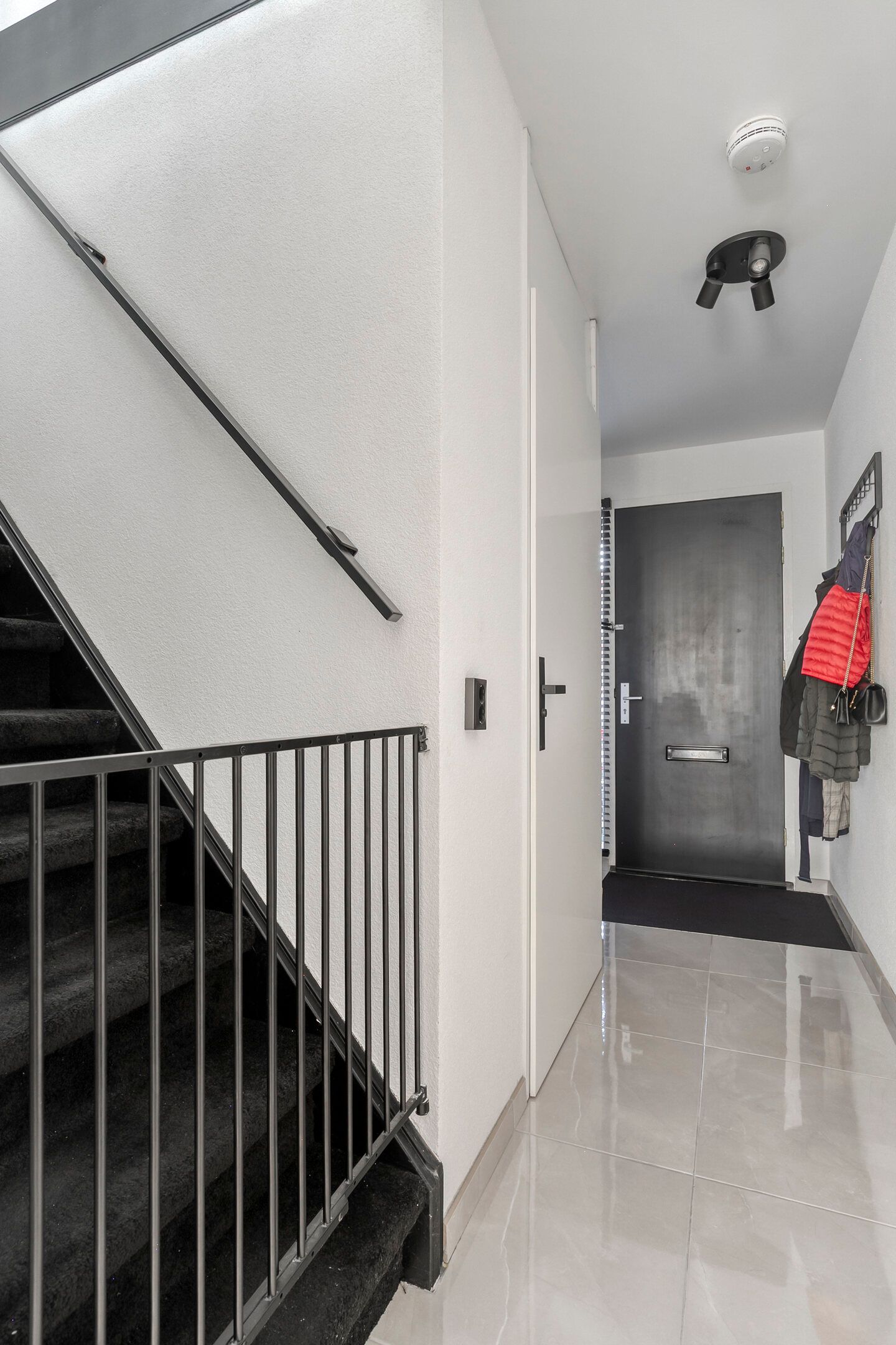 Foto 12 van Dirkslandstraat 38-B