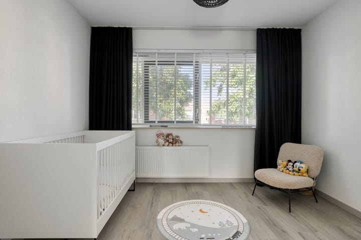 Foto 16 van Dirkslandstraat 38-B