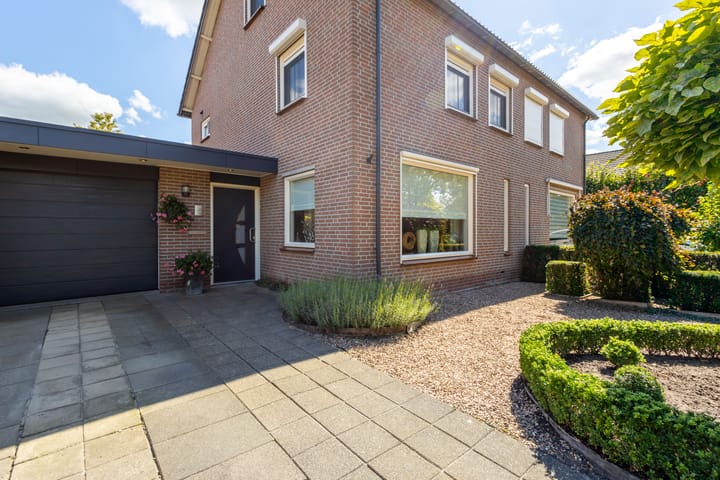 Foto 8 van Vijverstraat 42