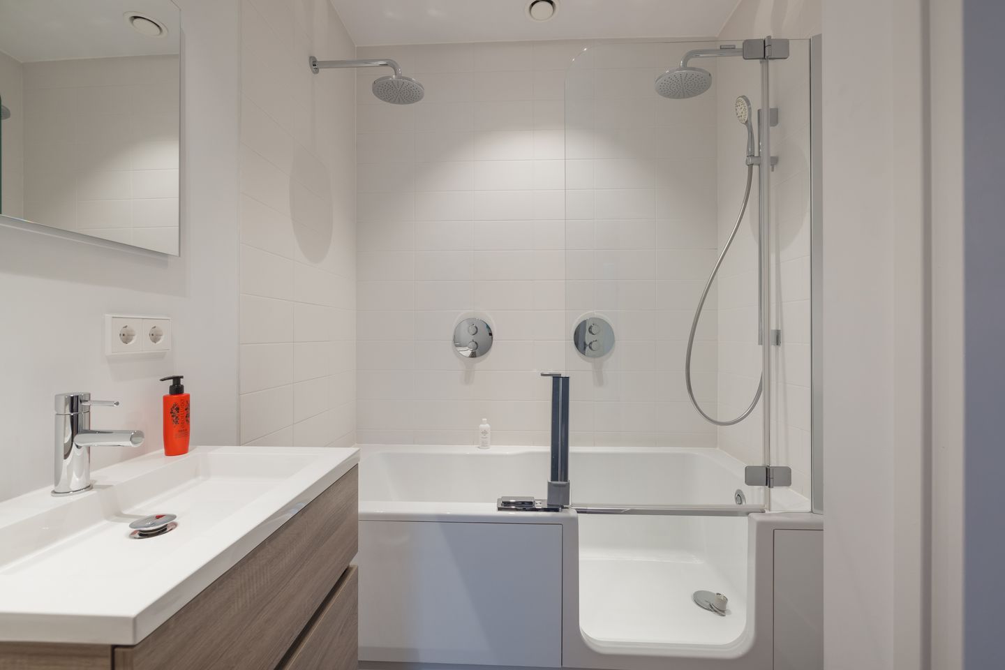 Foto 25 van Rembrandtweg 9-A