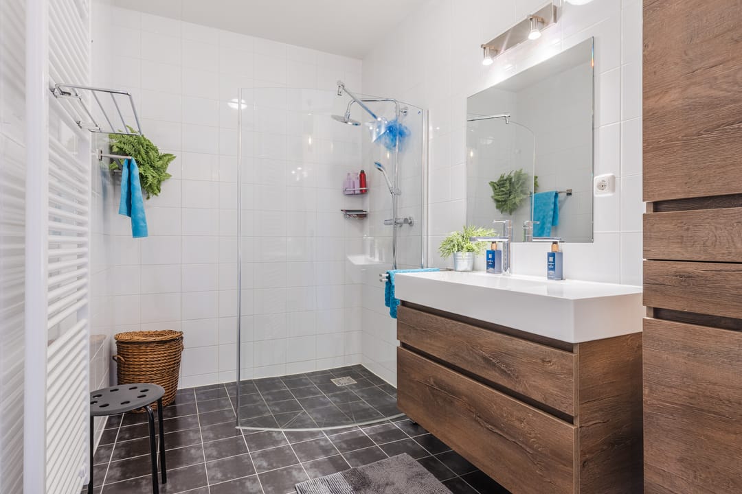 Foto 23 van Alleenhouderstraat 115-23