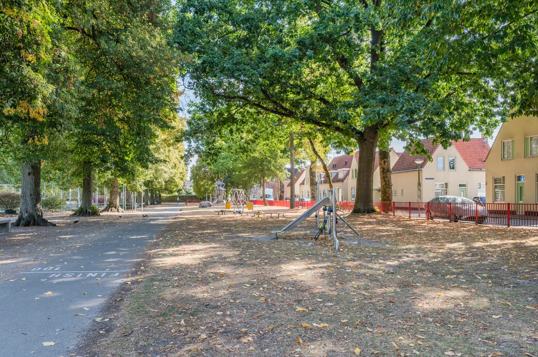 Photo 26 of Jozef Israëlsstraat 37