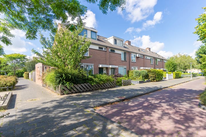 Foto 2 van van Leeuwenhoekstraat 9