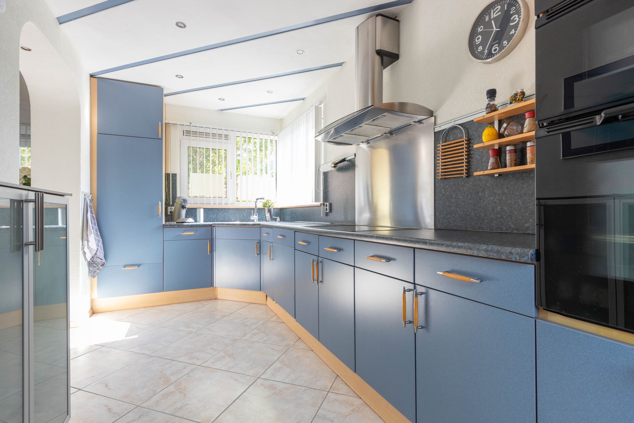 Foto 12 van van Leeuwenhoekstraat 9