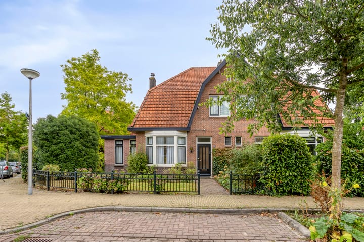 Foto 2 van Van Marnixlaan 46