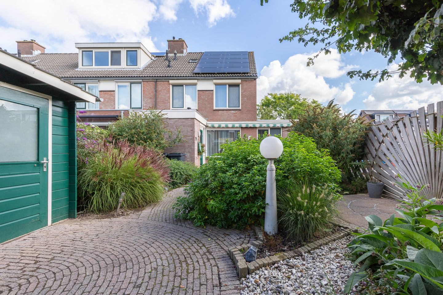 Foto 20 van van Leeuwenhoekstraat 9