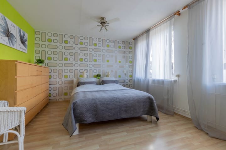 Foto 24 van van Leeuwenhoekstraat 9