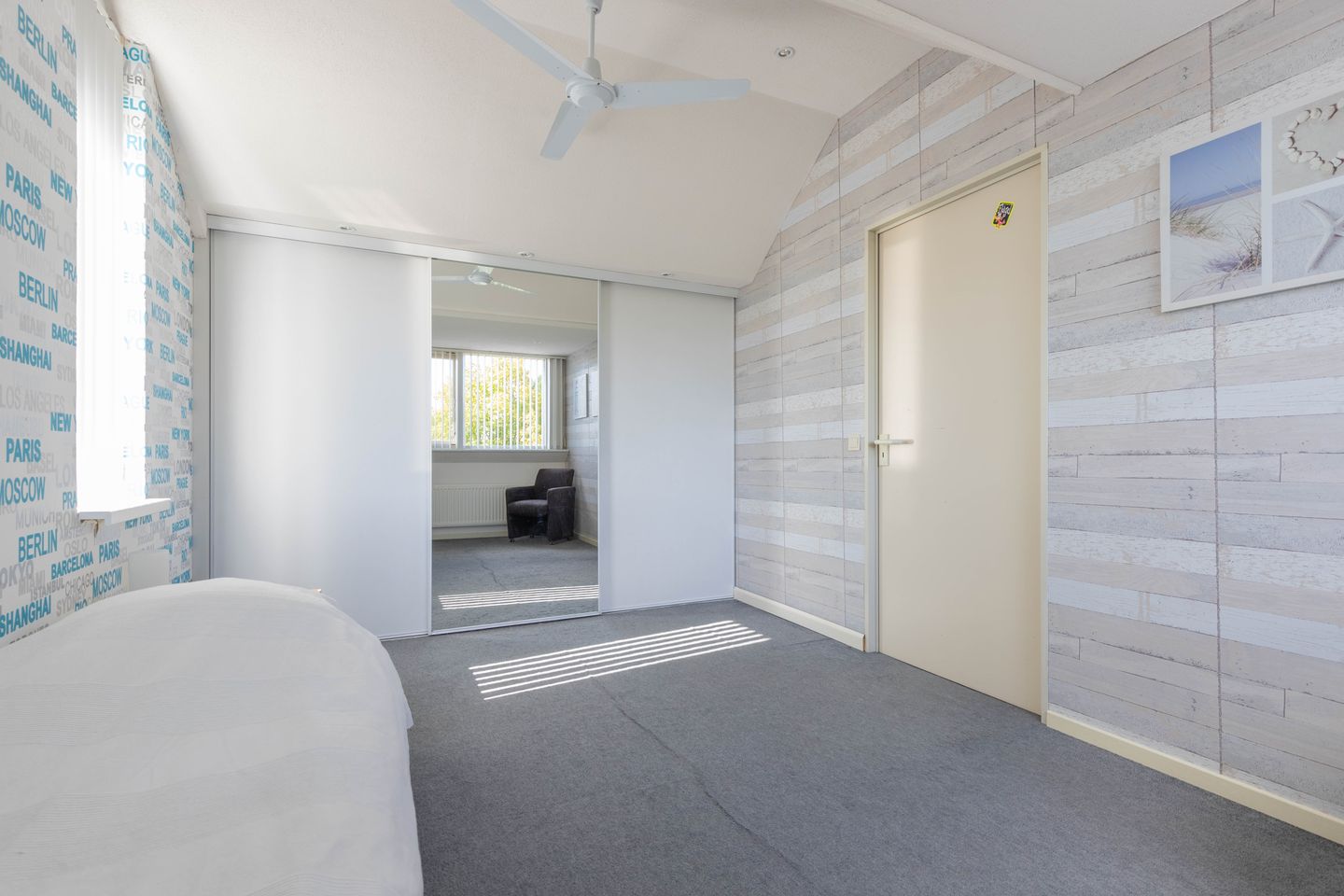 Foto 34 van van Leeuwenhoekstraat 9