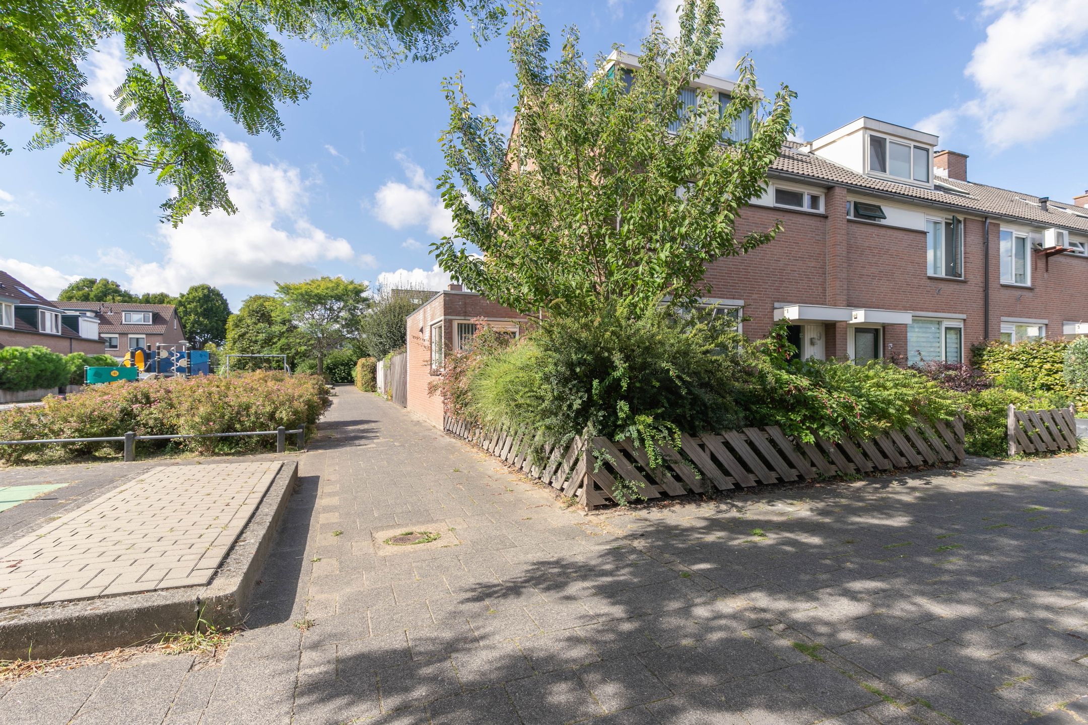 Foto 36 van van Leeuwenhoekstraat 9