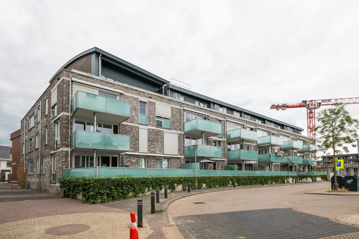 Foto 40 van Dr Huber Noodtstraat 18-18