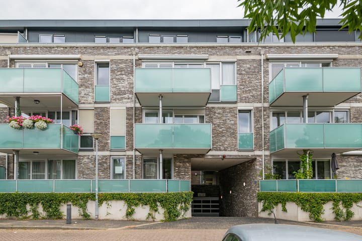 Foto 42 van Dr Huber Noodtstraat 18-18