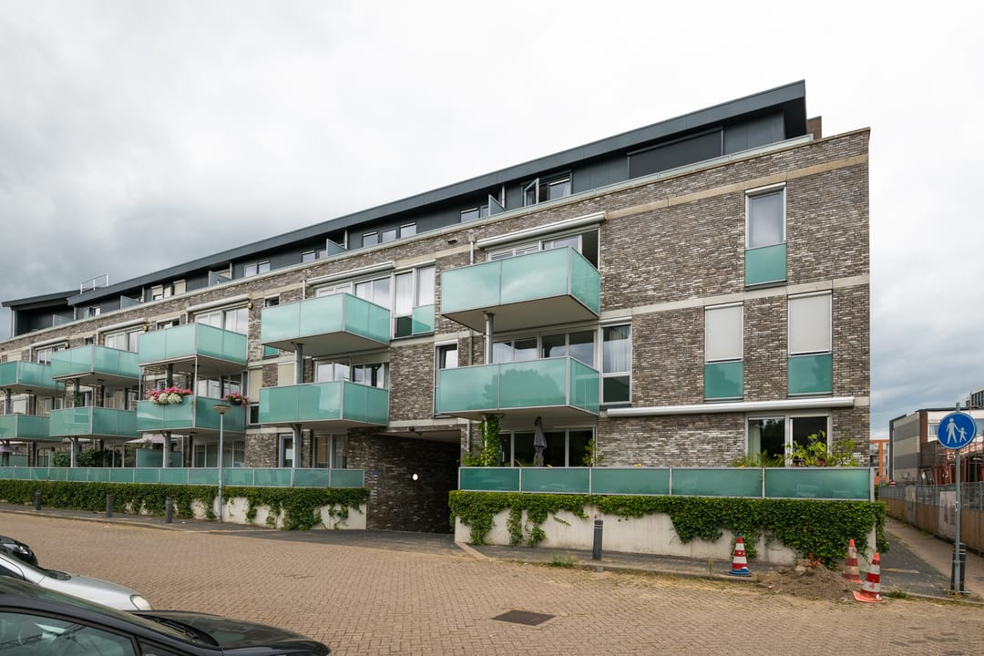 Foto 43 van Dr Huber Noodtstraat 18-18