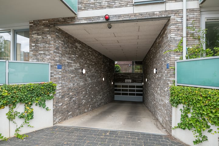 Foto 46 van Dr Huber Noodtstraat 18-18