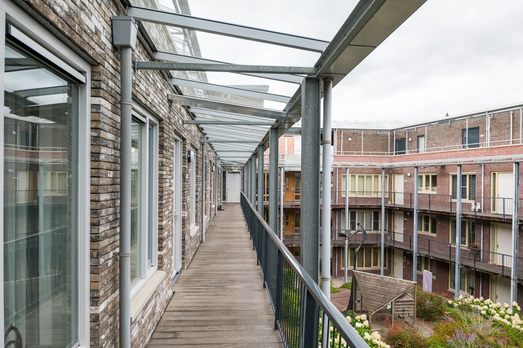 Foto 54 van Dr Huber Noodtstraat 18-18