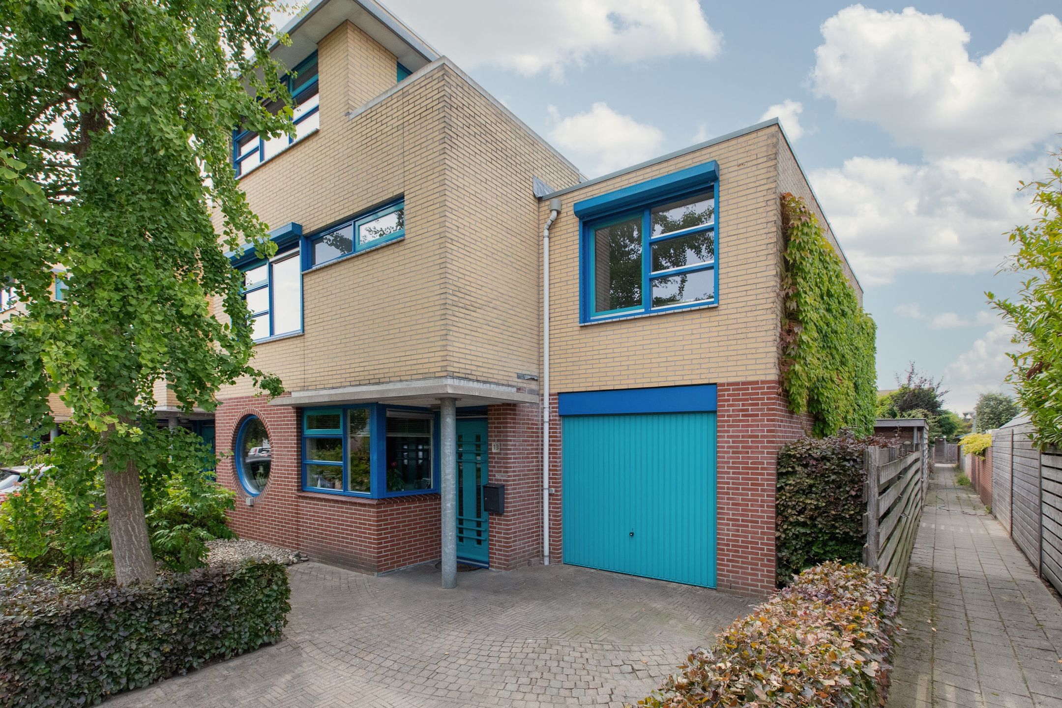 Hof van Edinburgh 13