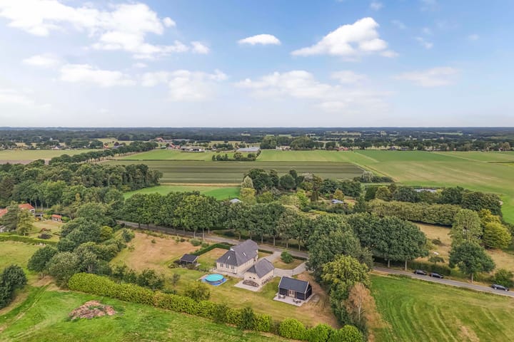 Foto 1 van Löhnislaan 6