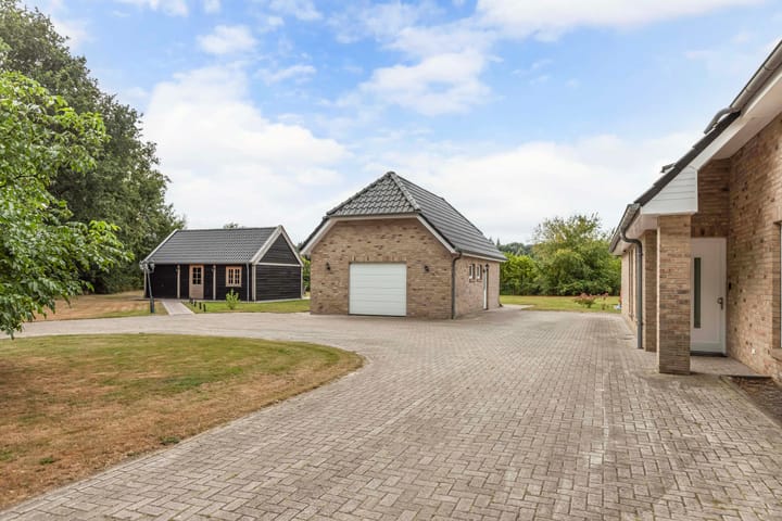 Foto 3 van Löhnislaan 6