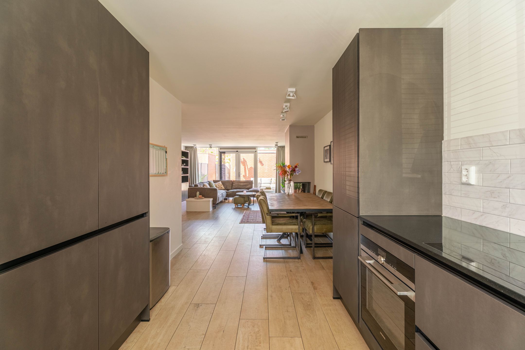 Foto 12 van Israelsstraat 14