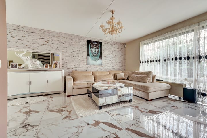 Photo 12 of Aagje Dekenlaan 47