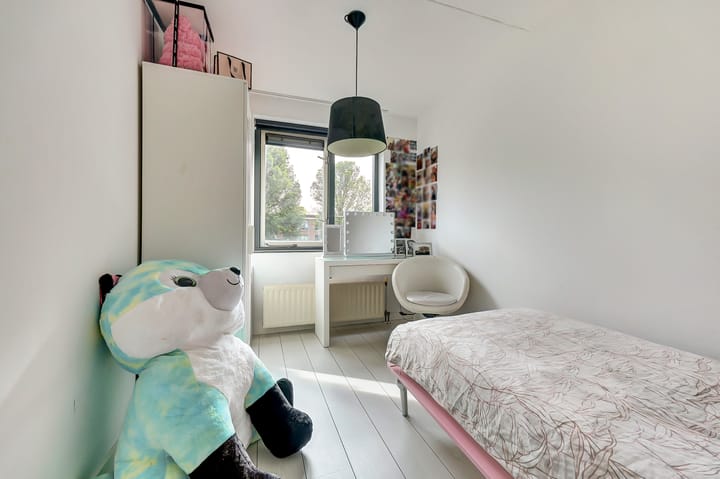 Photo 19 of Aagje Dekenlaan 47