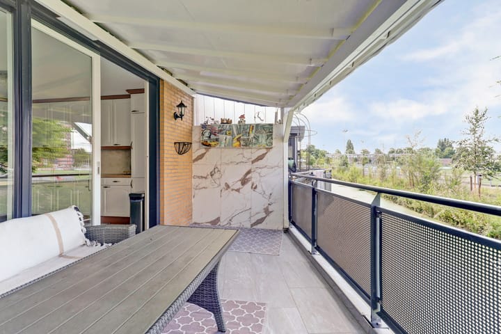 Photo 24 of Aagje Dekenlaan 47