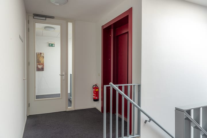 Foto 26 van Professor Vitringastraat 32