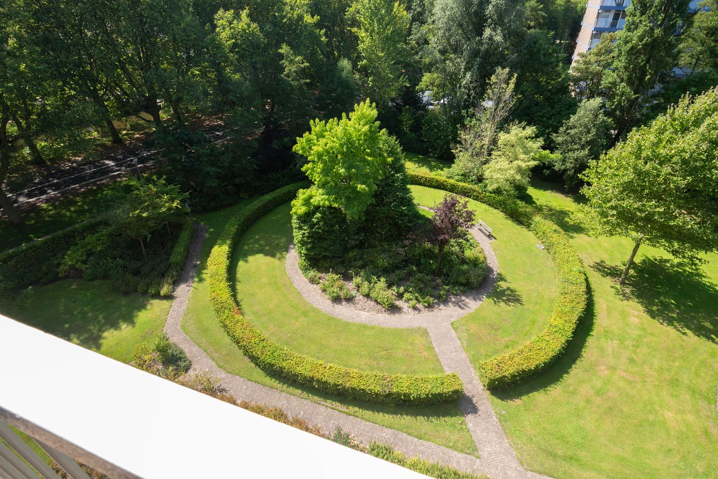 Foto 25 van Louis Couperusplaats 131