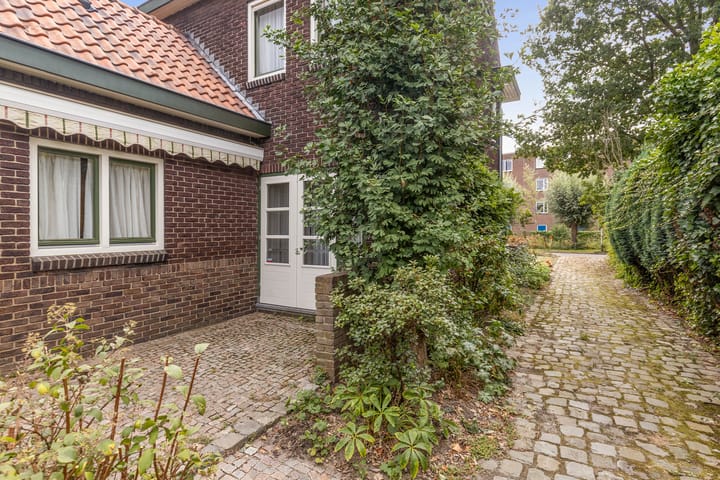 Foto 33 van Oudeweg 10