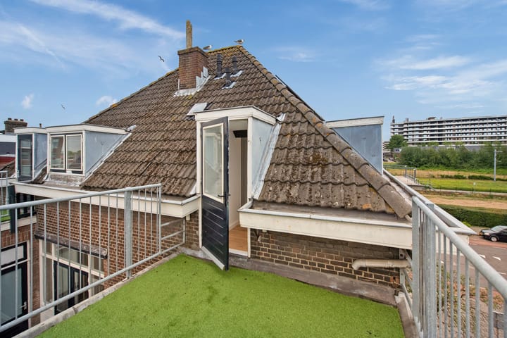 Foto 25 van Stationsstraat 141