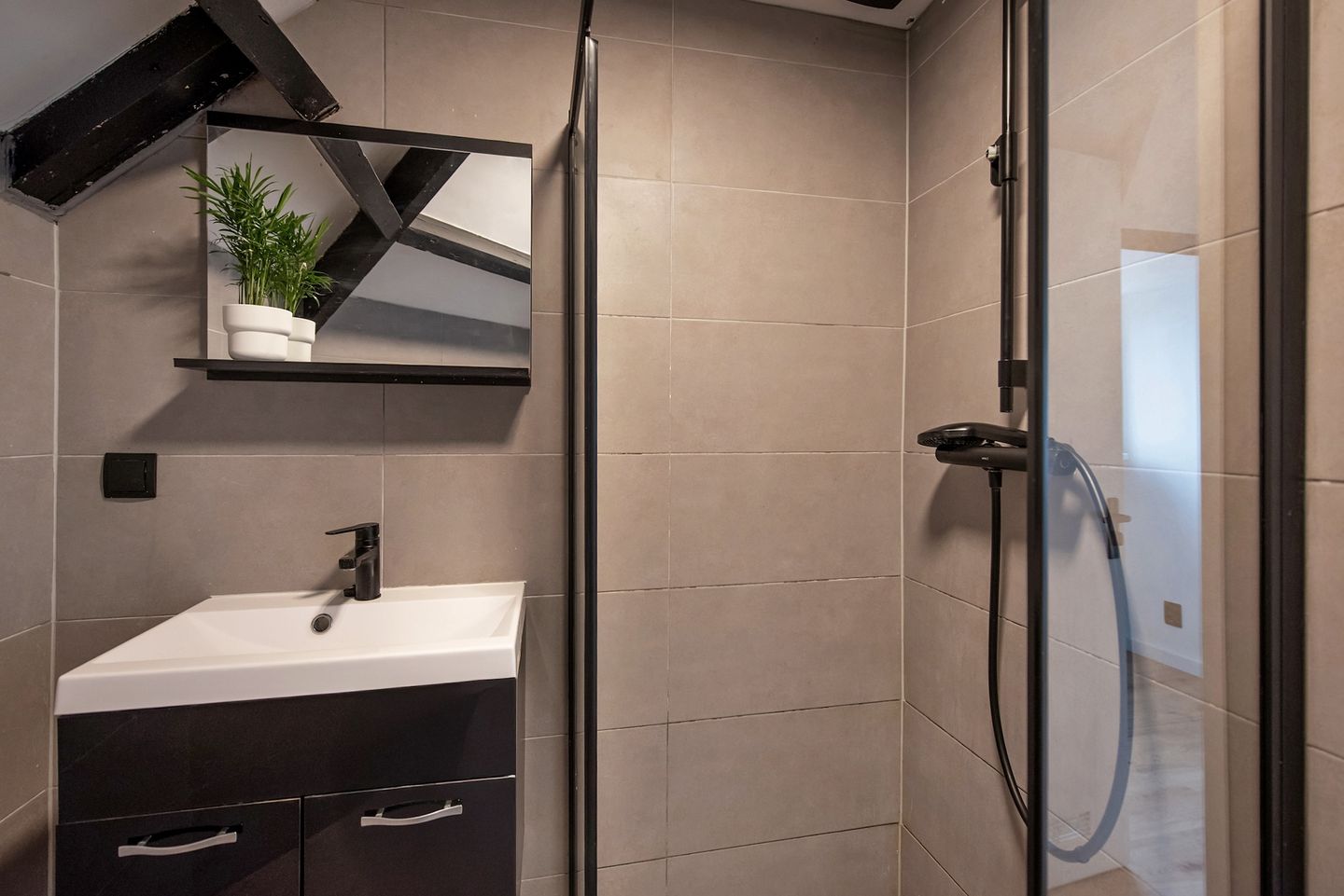 Foto 29 van Stationsstraat 141