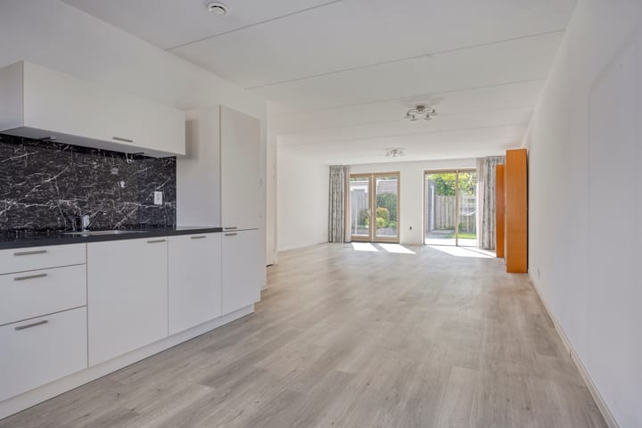 Foto 2 van Elementen 58