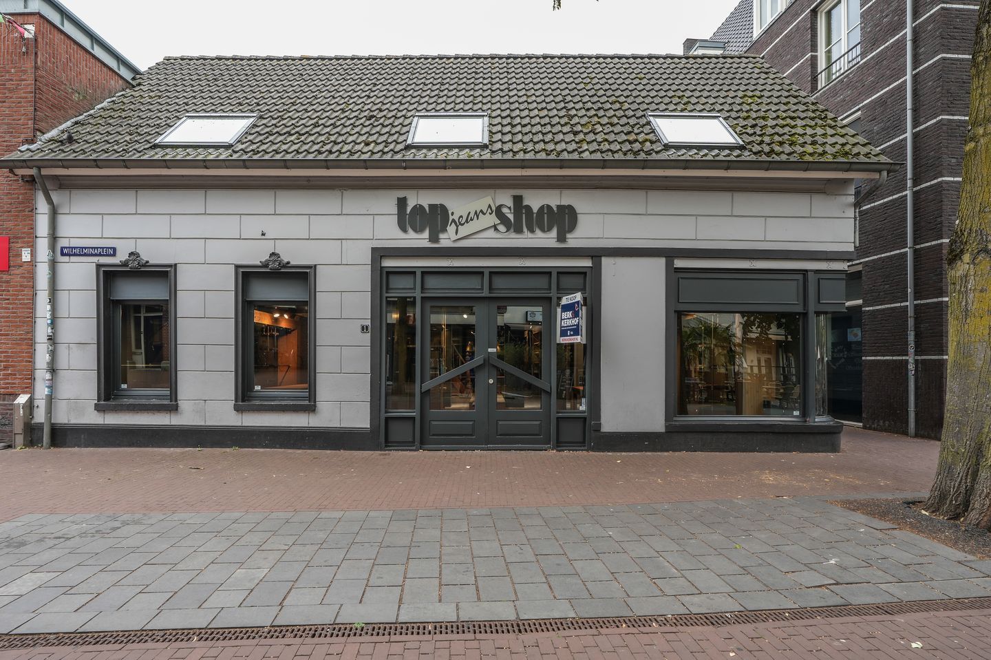 View photo 1 of Wilhelminaplein 1