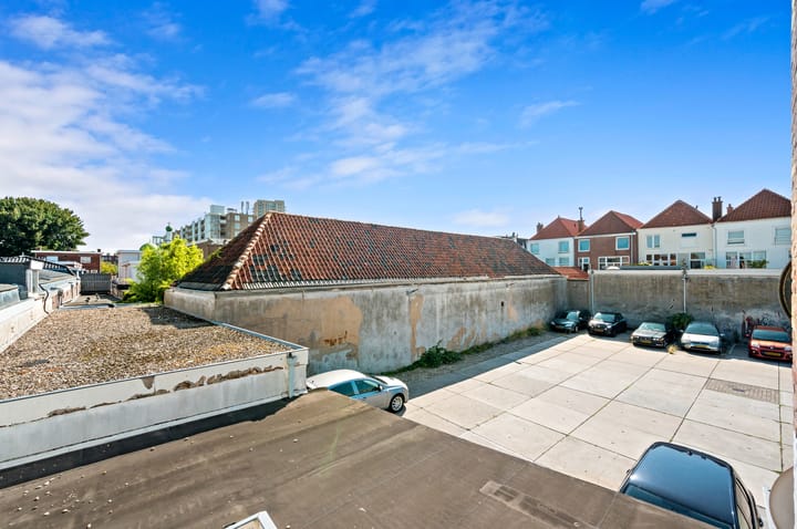 Photo 25 of Hondiusstraat 1-1