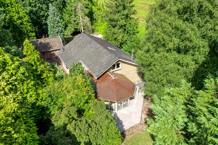 Foto 4 van Sluiskade NZ 42