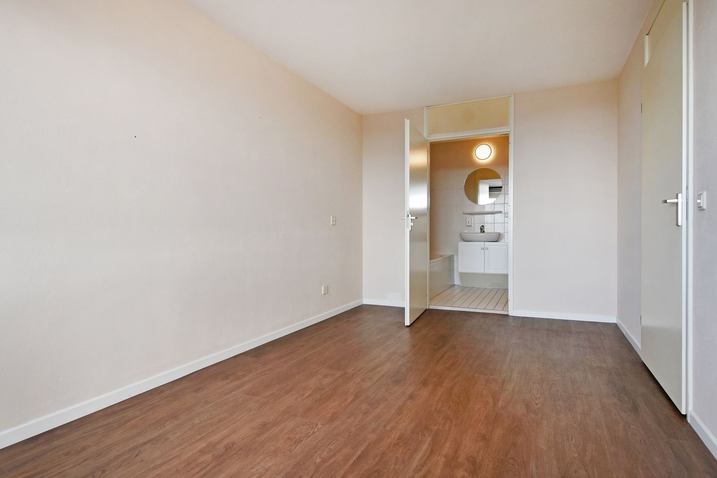 Foto 20 van Drogerij 151