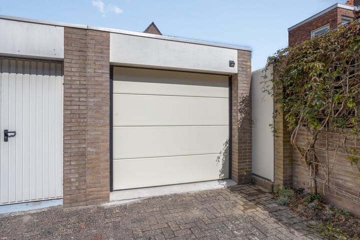 Foto 36 van Burgemeester Geillstraat 37