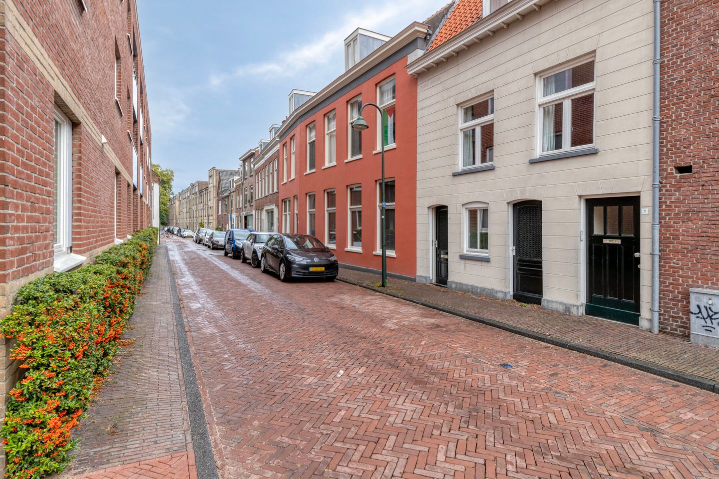 Je bent bijna op de pagina die je zoekt