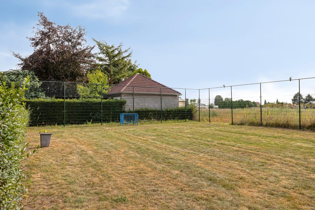 Photo 41 of Hoofdstraat 25