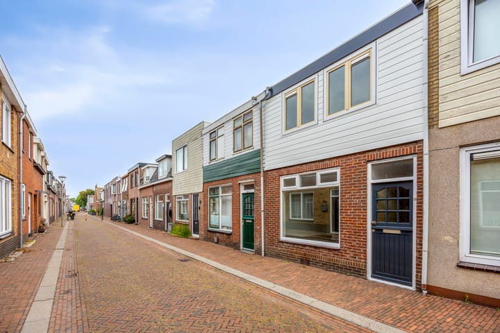 Photo 2 of Hoogstraat 115