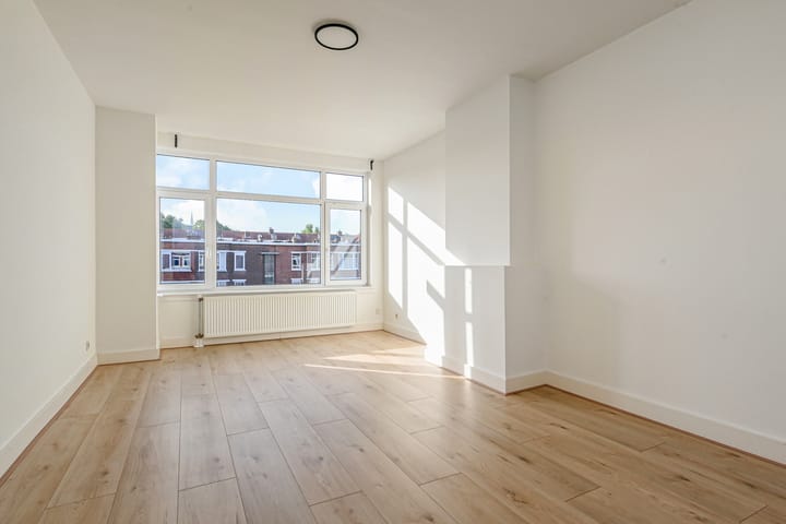 Photo 7 of Damasstraat 213