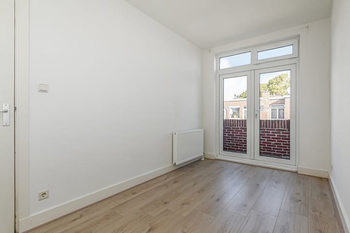 Photo 22 of Damasstraat 213