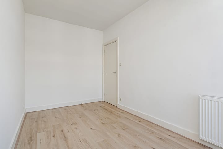 Photo 23 of Damasstraat 213