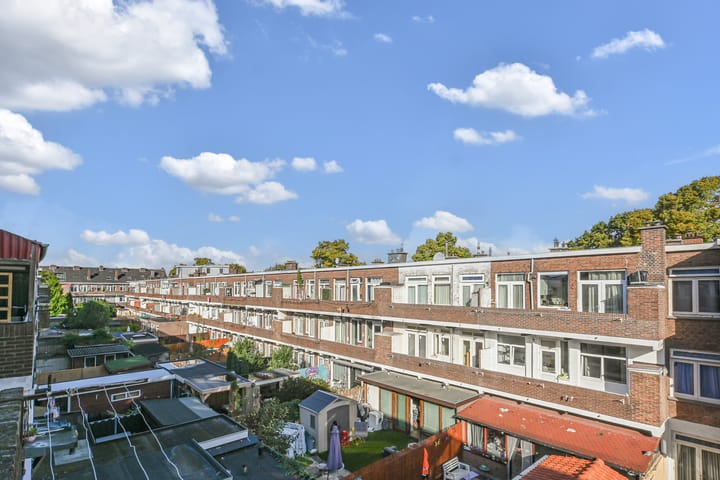 Photo 29 of Damasstraat 213