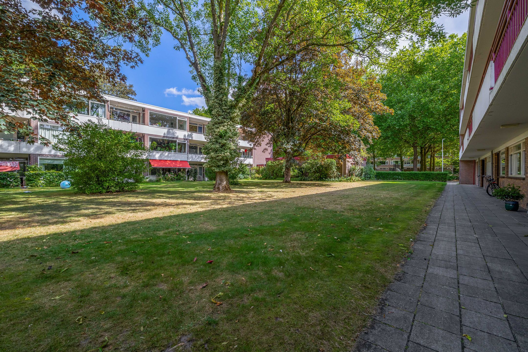 Foto 6 van Van der Waalsstraat 18-I