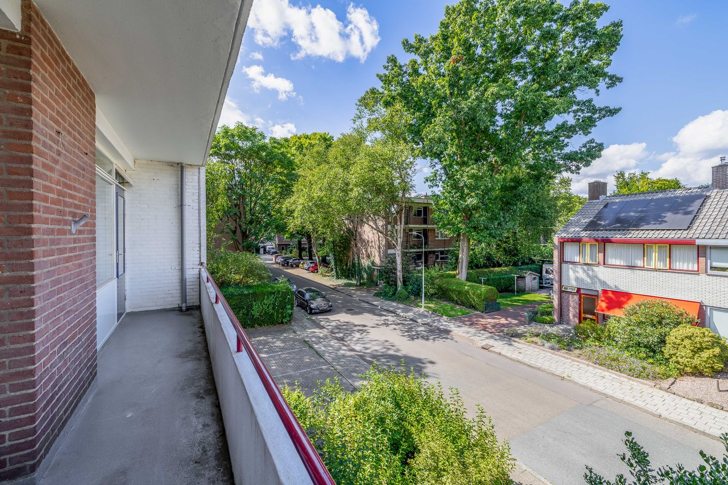 Foto 29 van Van der Waalsstraat 18-I