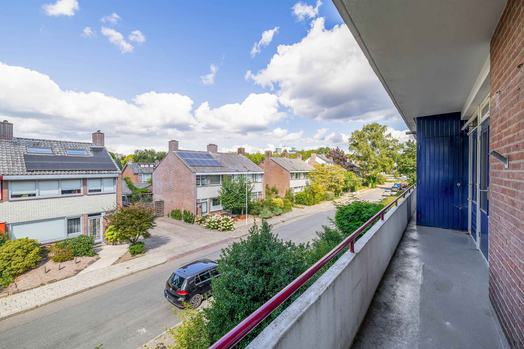 Foto 30 van Van der Waalsstraat 18-I