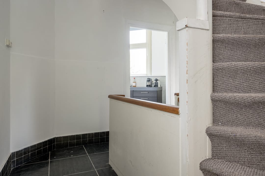 Photo 37 of Emmastraat 31-4