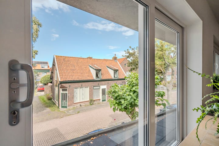 Foto 13 van Egmonderstraatweg 7-A