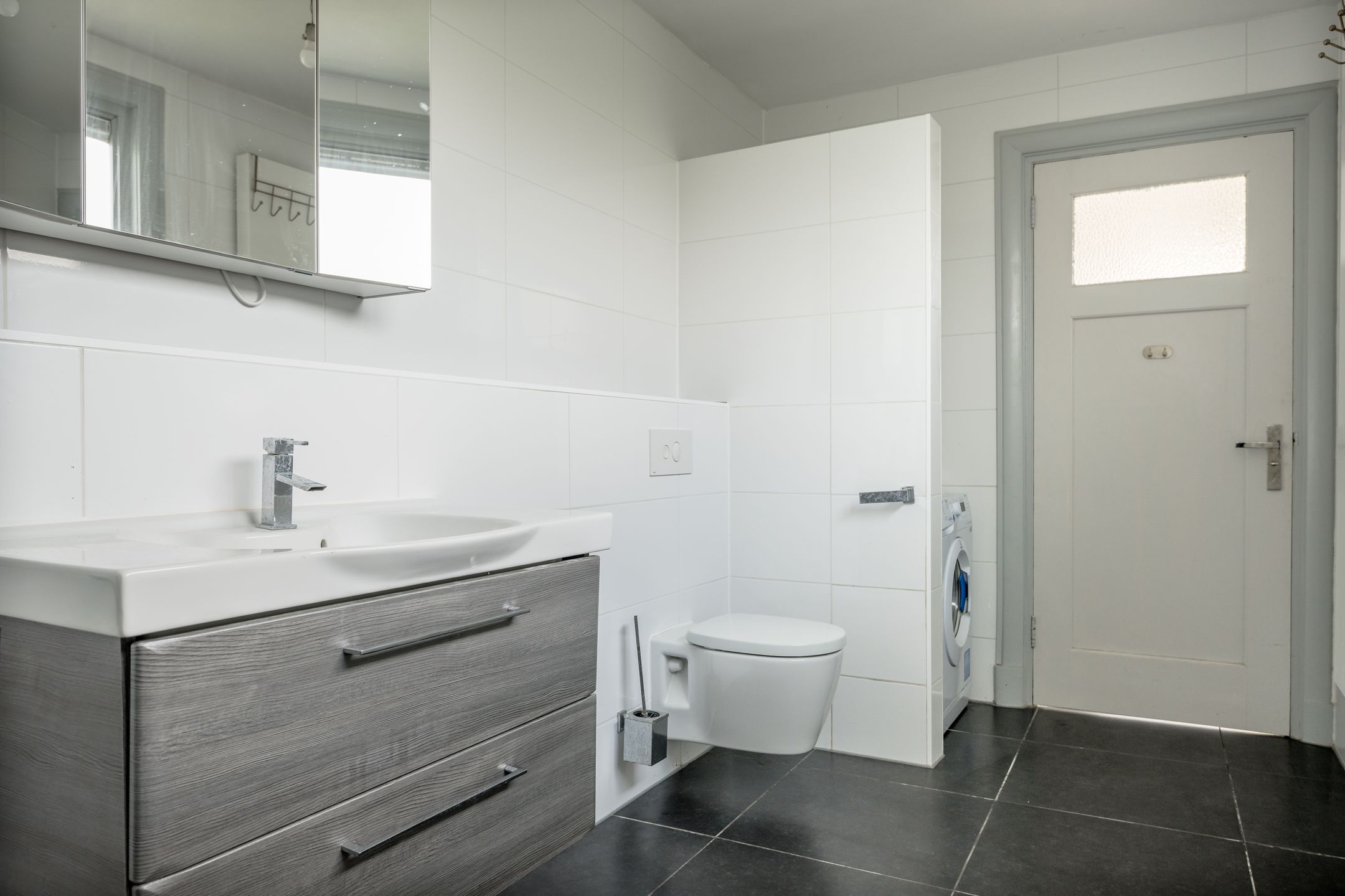 Photo 45 of Emmastraat 31-4