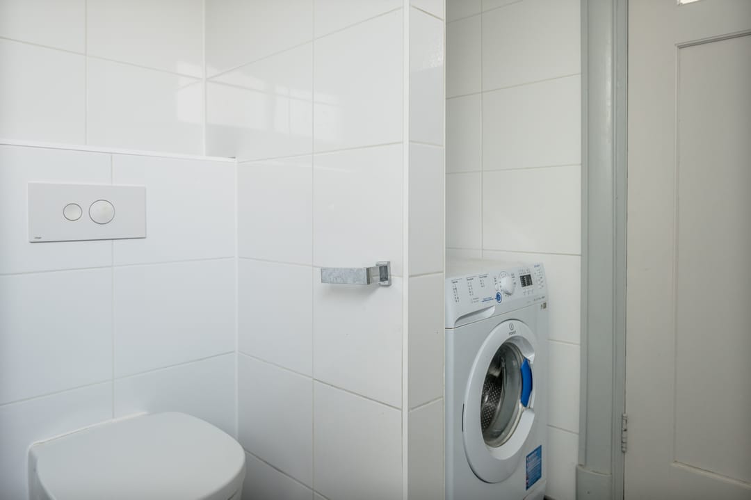 Photo 46 of Emmastraat 31-4